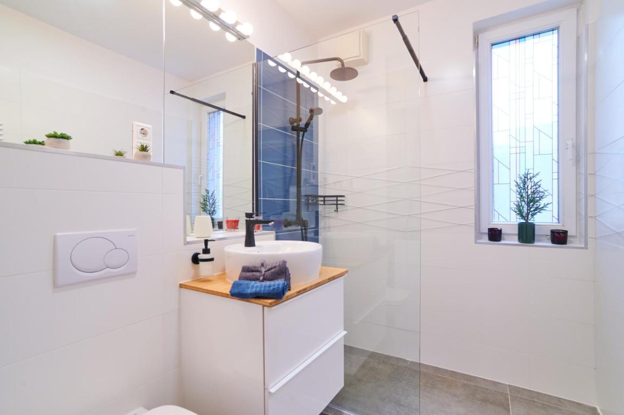 Feel Home Deluxe Corvin # Free Parking # Ac # Elevator Budapeste Exterior foto