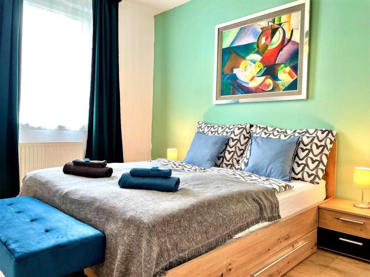 Feel Home Deluxe Corvin # Free Parking # Ac # Elevator Budapeste Exterior foto